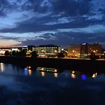 Ξενοδοχείο Galaxy Krasków